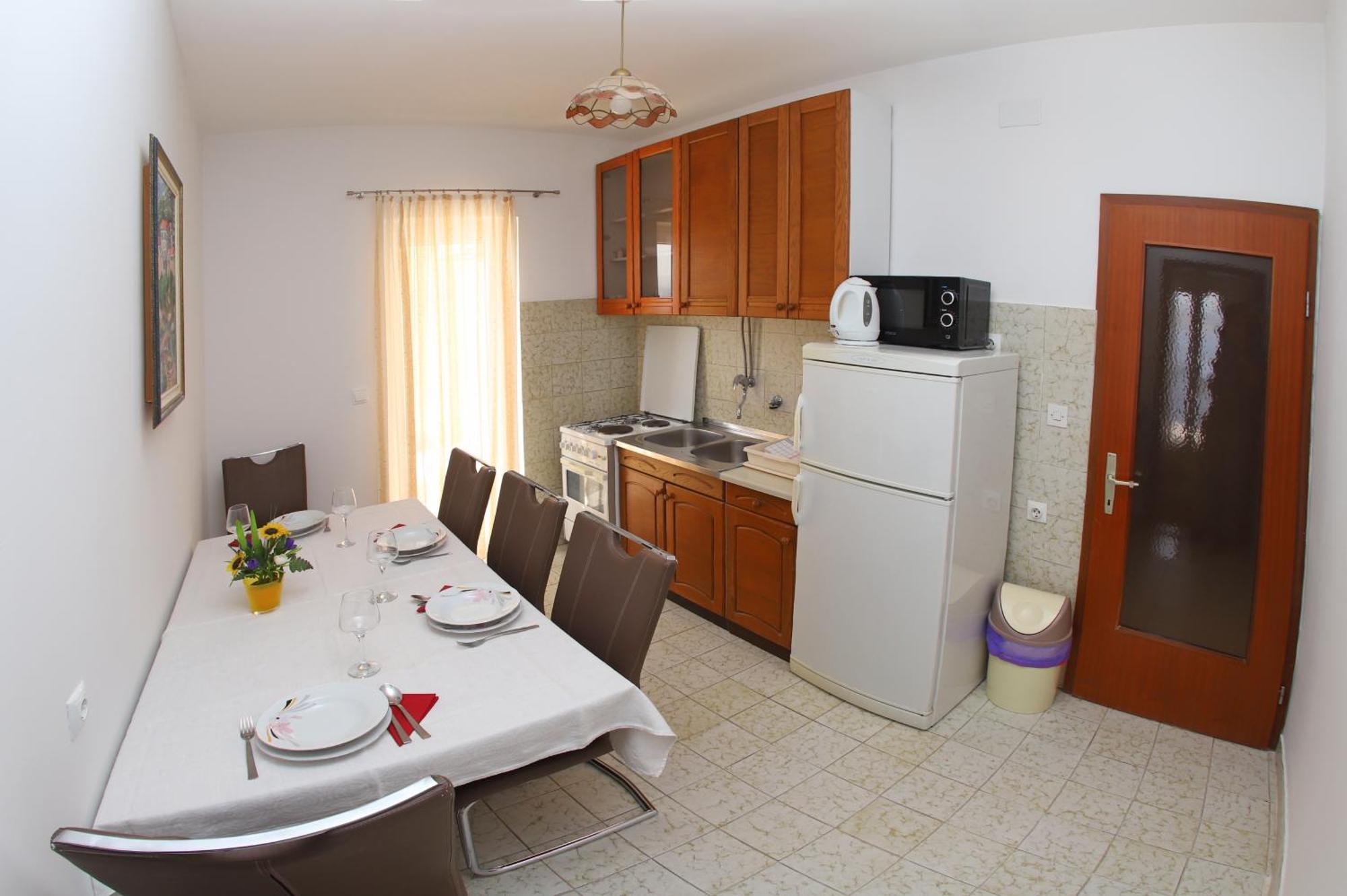 Apartments Edita & Robert Lokva Rogoznica Ngoại thất bức ảnh